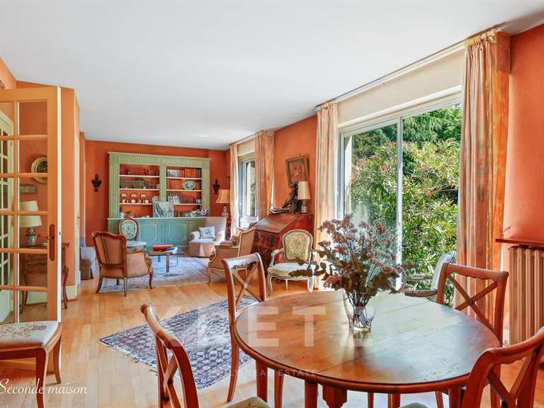 Maison Le Vésinet - 8 chambres - 379m²