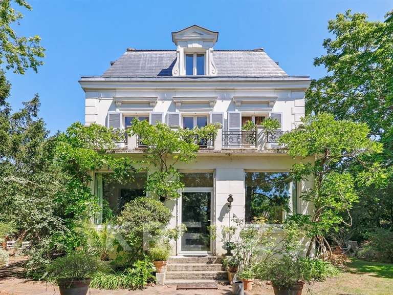 Maison Le Vésinet - 8 chambres - 379m²