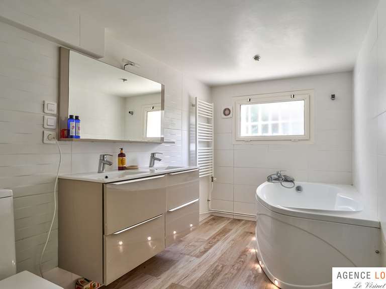 Maison Le Vésinet - 7 chambres - 191m²