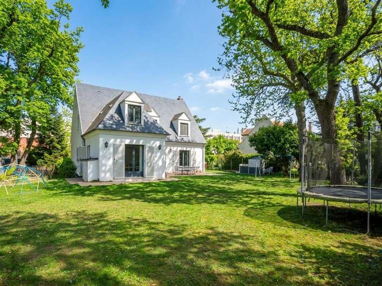 Maison Le Vésinet - 6 chambres - 318m²