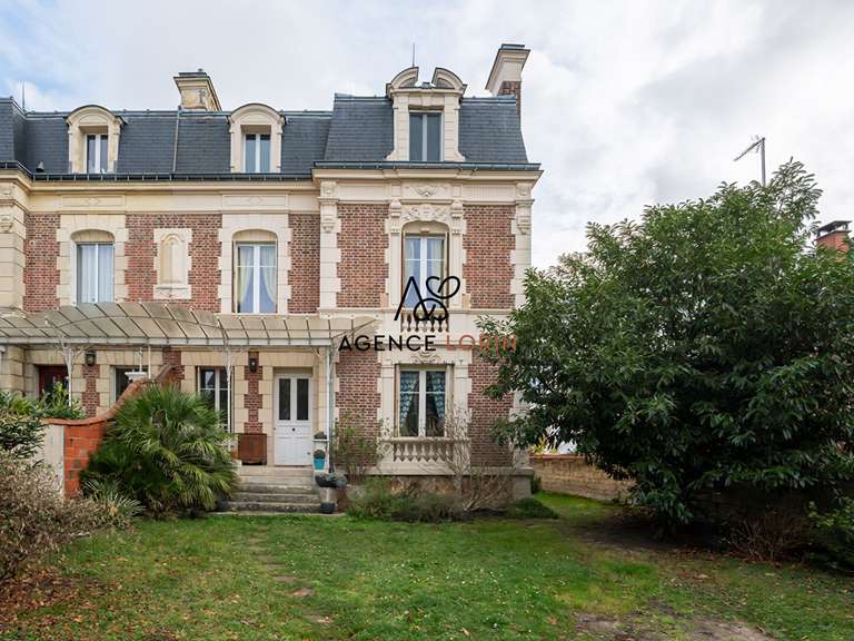 Maison Le Vésinet - 5 chambres - 183m²