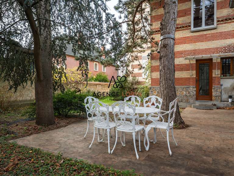 Maison Le Vésinet - 5 chambres - 183m²
