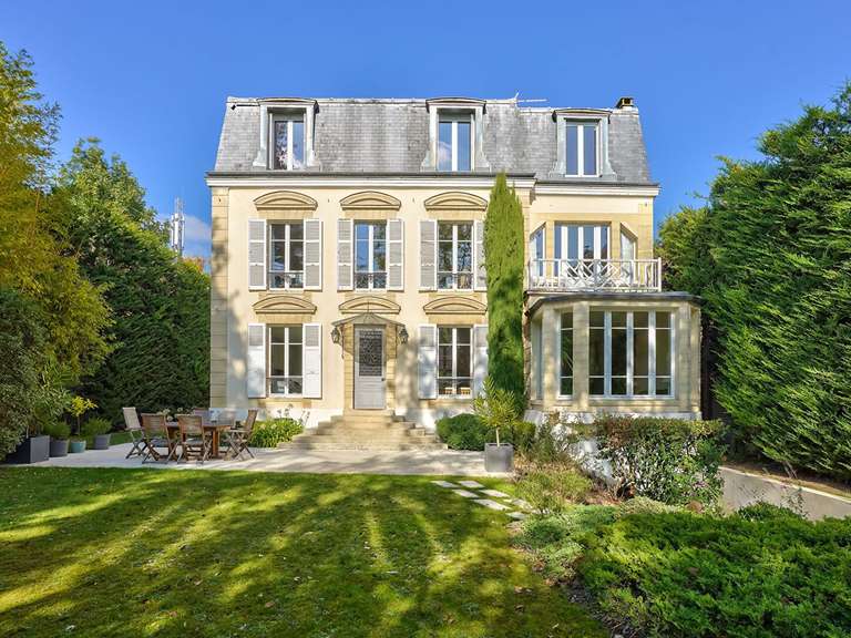 Maison Le Vésinet - 6 chambres - 250m²