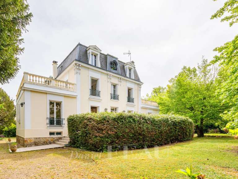 House Le Vésinet - 7 bedrooms - 394m²