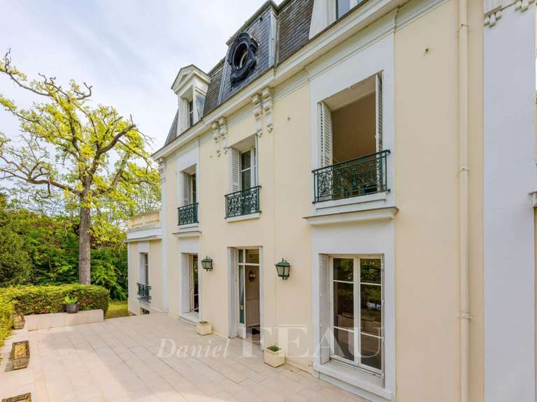 House Le Vésinet - 7 bedrooms - 394m²
