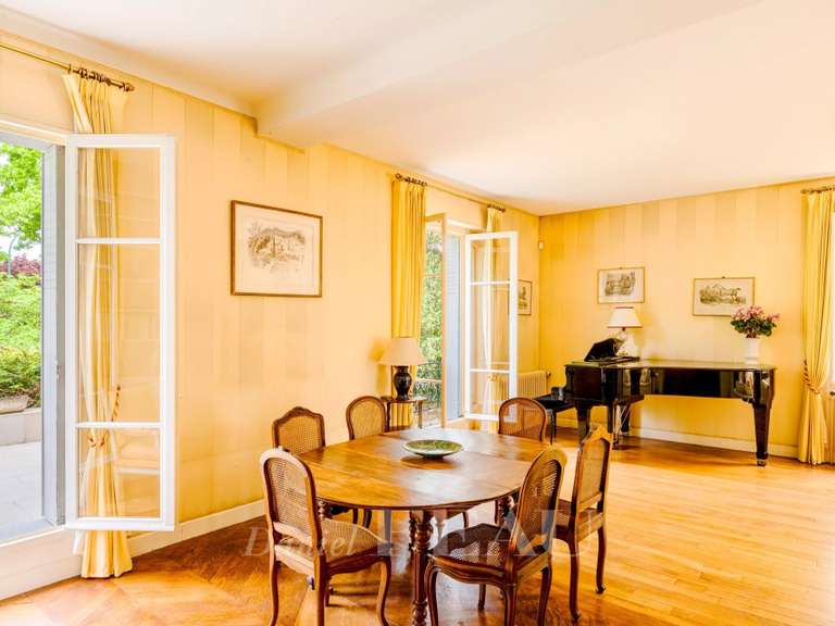House Le Vésinet - 7 bedrooms - 394m²