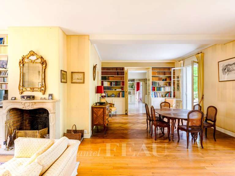 House Le Vésinet - 7 bedrooms - 394m²