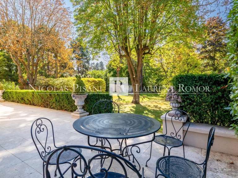 House Le Vésinet - 398m²