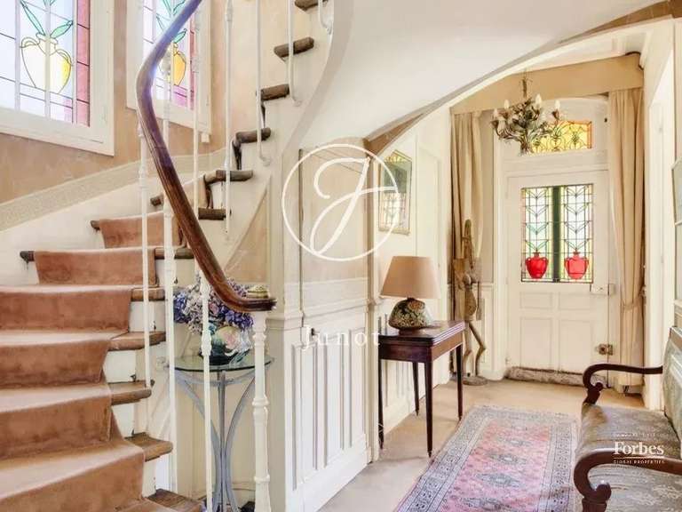 Maison Le Vésinet - 5 chambres - 204m²