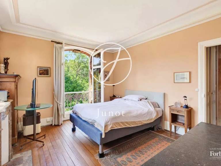 Maison Le Vésinet - 5 chambres - 204m²