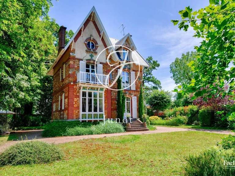 Maison Le Vésinet - 5 chambres - 204m²