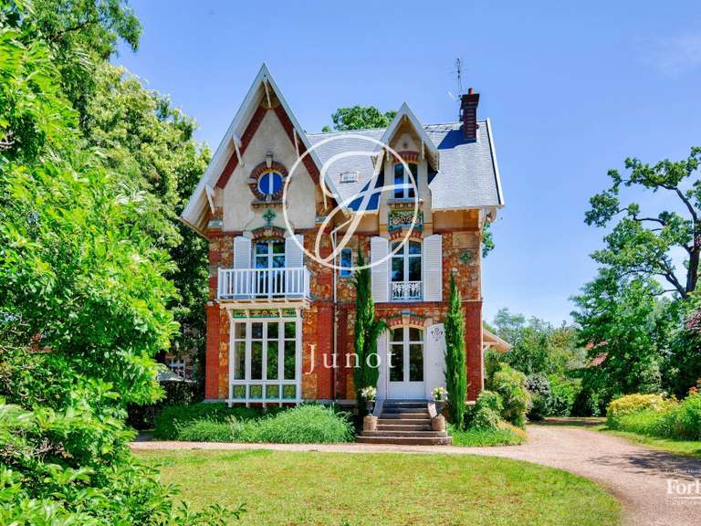 Maison Le Vésinet - 5 chambres - 204m²