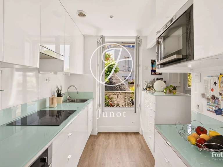 Maison Le Vésinet - 3 chambres - 94m²
