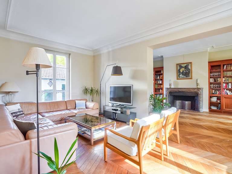 Maison Le Vésinet - 6 chambres - 250m²