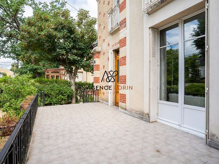 Maison Le Vésinet - 4 chambres - 180m²