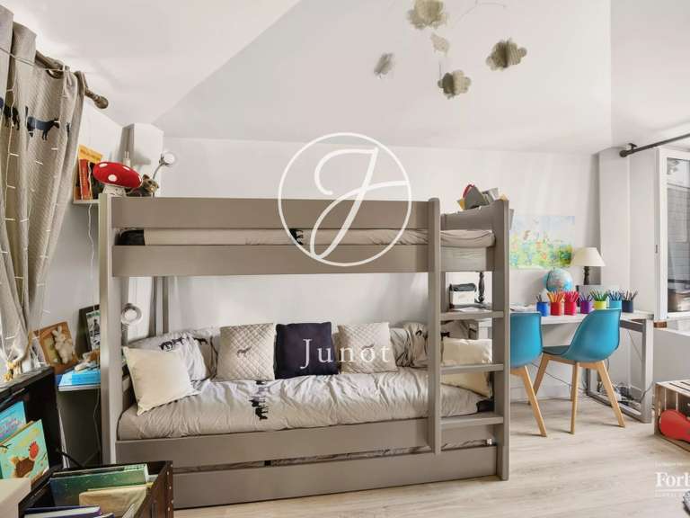 Maison Le Vésinet - 3 chambres - 224m²