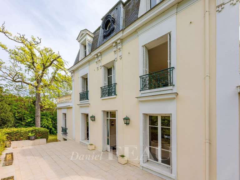 Maison Le Vésinet - 6 chambres - 394m²
