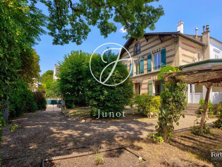 Maison Le Vésinet - 4 chambres - 150m²