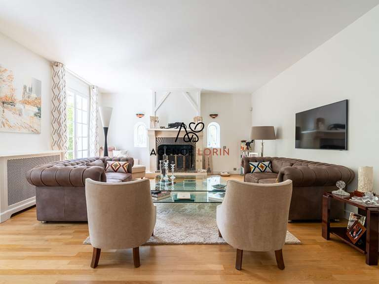 Maison Le Vésinet - 5 chambres - 206m²