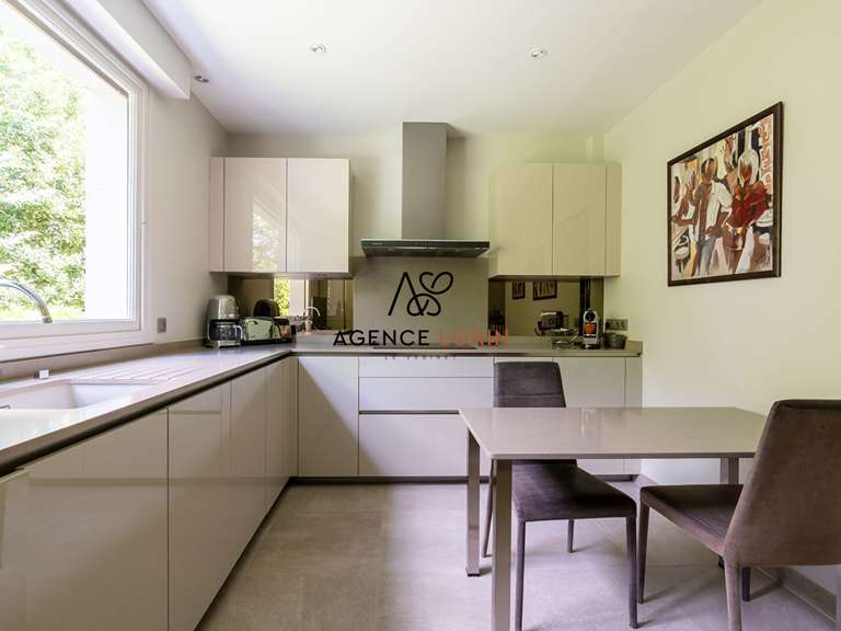 Maison Le Vésinet - 5 chambres - 206m²