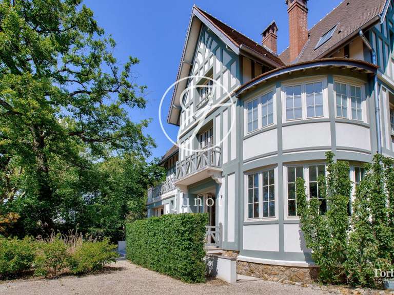 Maison Le Vésinet - 5 chambres - 384m²