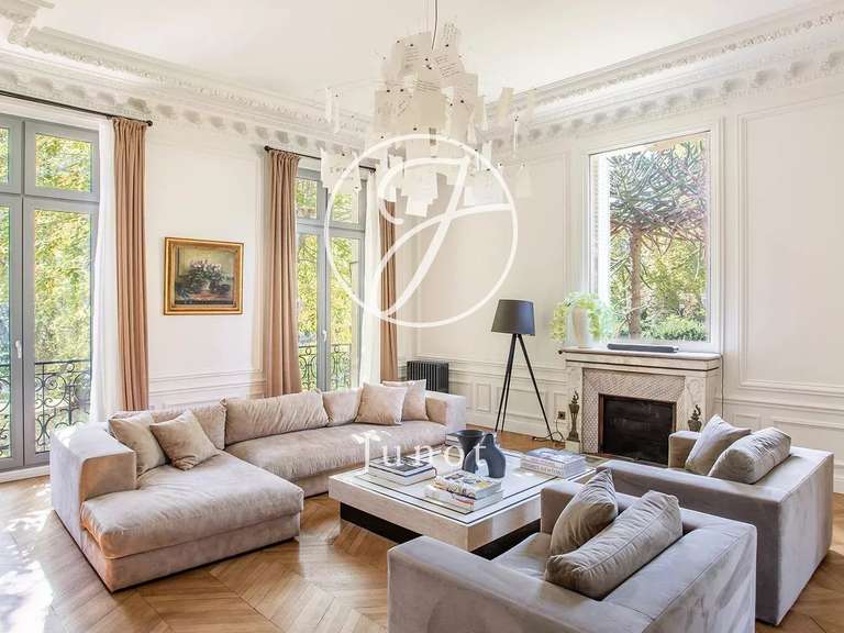House Le Vésinet - 7 bedrooms - 412m²