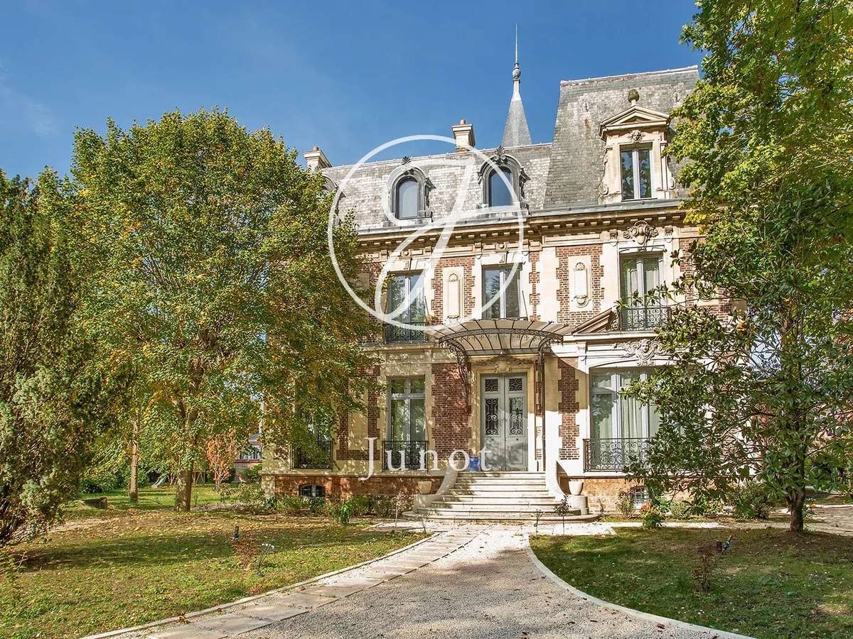 House Le Vésinet