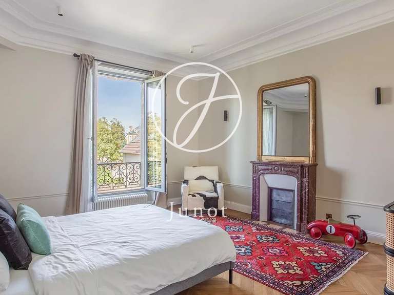 House Le Vésinet - 7 bedrooms - 412m²