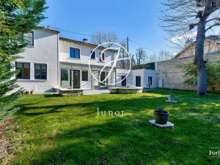 House Le Vésinet - 5 bedrooms - 149m²