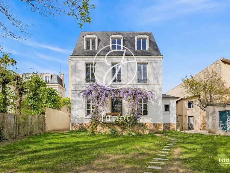 Maison Le Vésinet - 6 chambres - 230m²