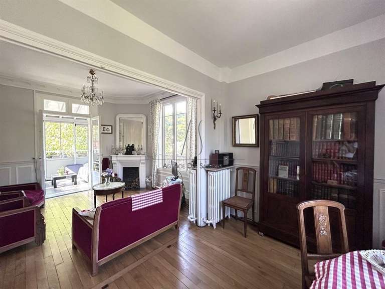 Maison Le Vésinet - 2 chambres - 80m²