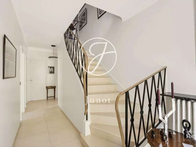 Maison Le Vésinet - 5 chambres - 314m²