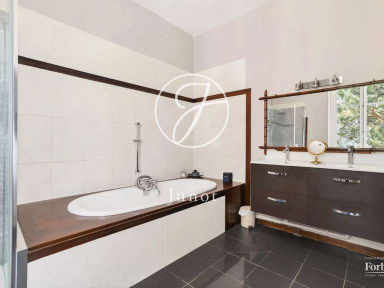 Maison Le Vésinet - 5 chambres - 183m²