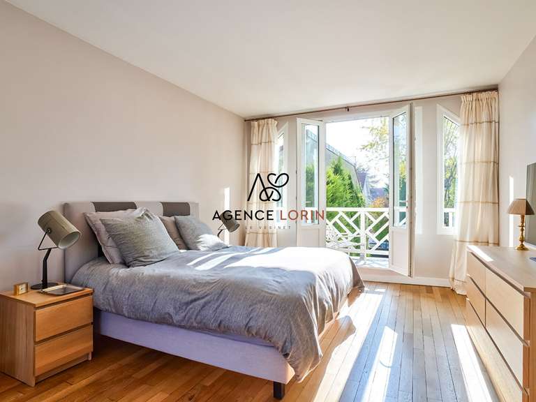 Maison Le Vésinet - 6 chambres - 250m²