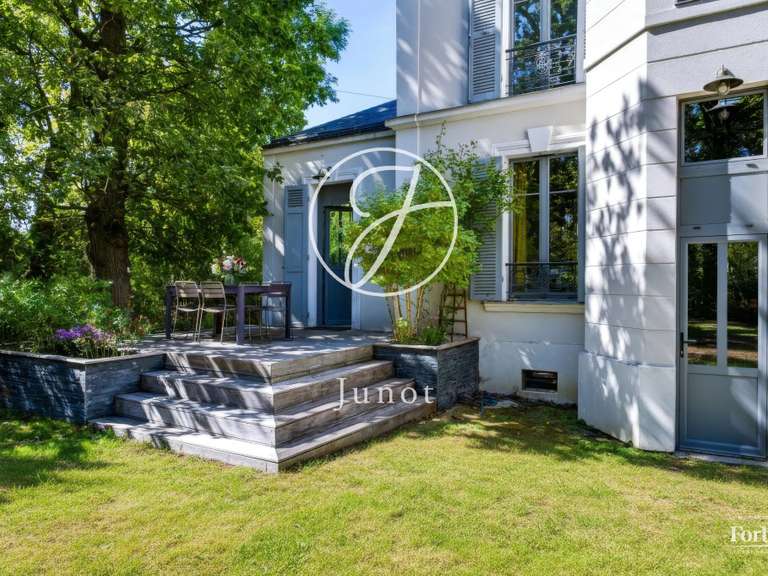 Maison Le Vésinet - 5 chambres - 245m²