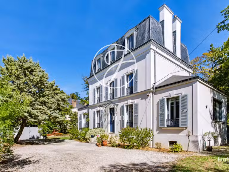 Maison Le Vésinet - 5 chambres - 245m²