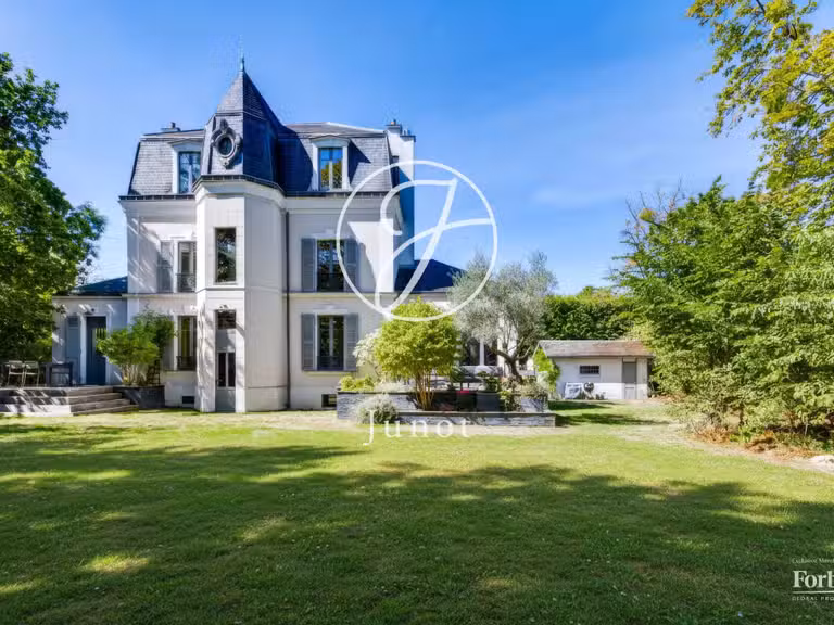 Maison Le Vésinet - 5 chambres - 245m²