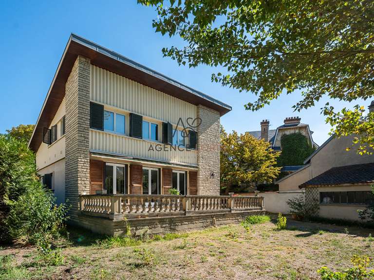 Maison Le Vésinet - 5 chambres - 177m²