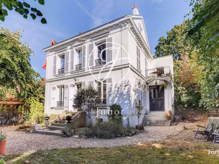 Maison Le Vésinet - 5 chambres - 239m²
