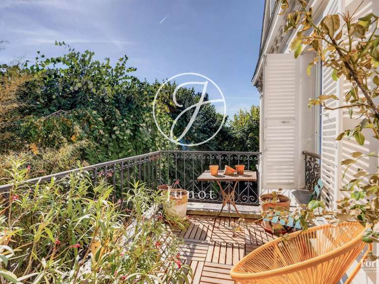 Maison Le Vésinet - 5 chambres - 239m²
