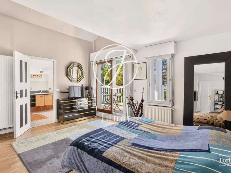 Maison Le Vésinet - 4 chambres - 297m²