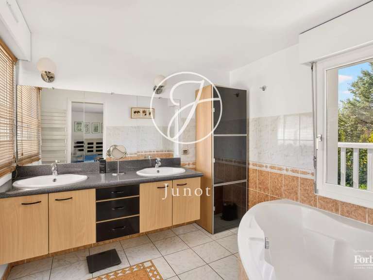 Maison Le Vésinet - 4 chambres - 297m²