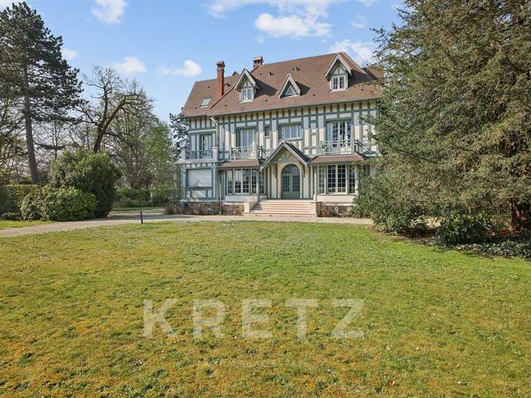 Propriété Le Vésinet - 5 chambres - 264m²