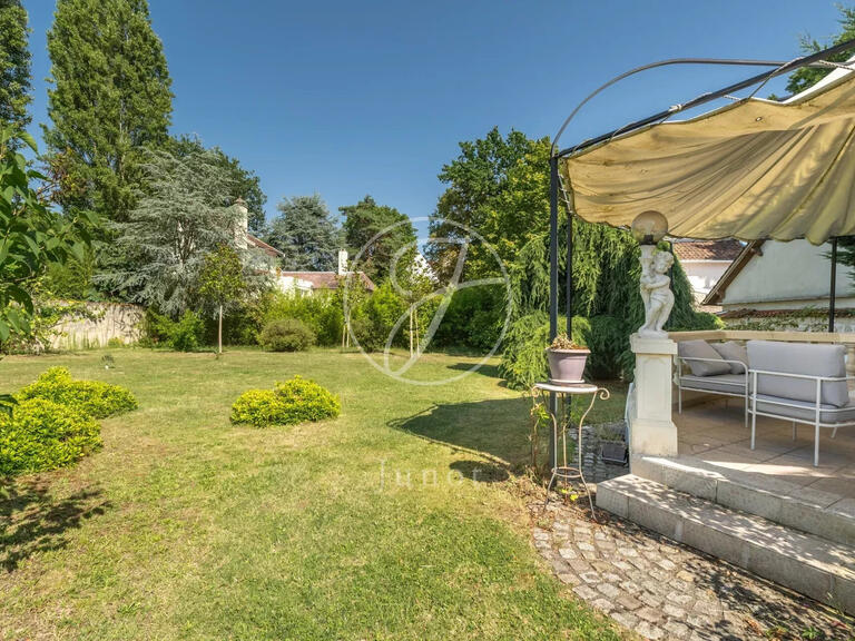 Villa Le Vésinet - 4 bedrooms - 316m²