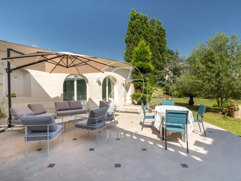 Villa Le Vésinet - 4 bedrooms - 316m²