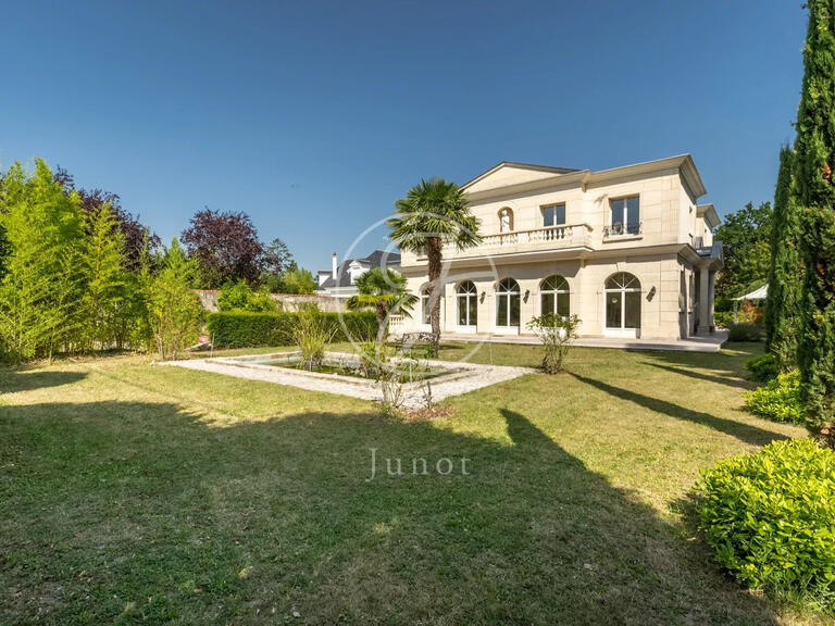 Villa Le Vésinet - 4 bedrooms - 316m²