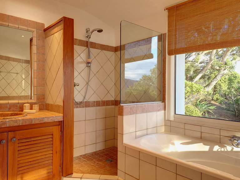 Maison Lecci - 6 chambres - 250m²