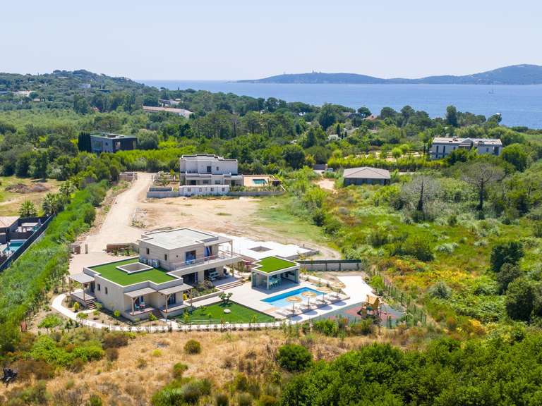 Maison Lecci - 5 chambres - 237m²