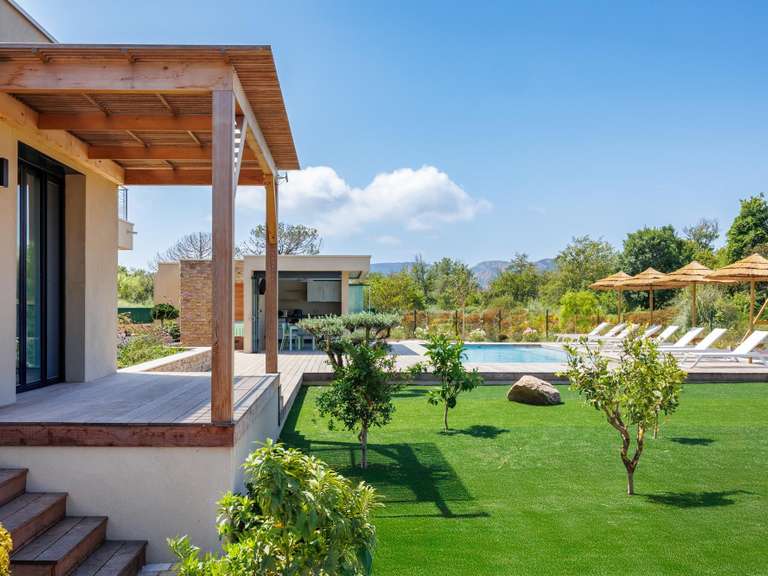 Maison Lecci - 5 chambres - 237m²