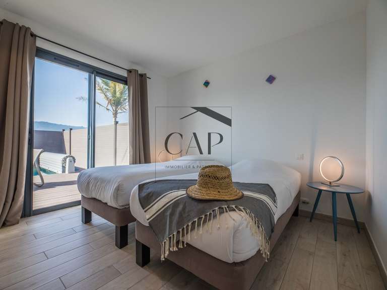 Maison Lecci - 15 chambres - 622m²